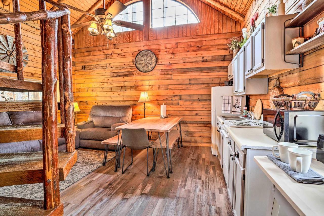 Broken Bow Log Cabin With Fire Pit, Pond, And Deck! Ngoại thất bức ảnh