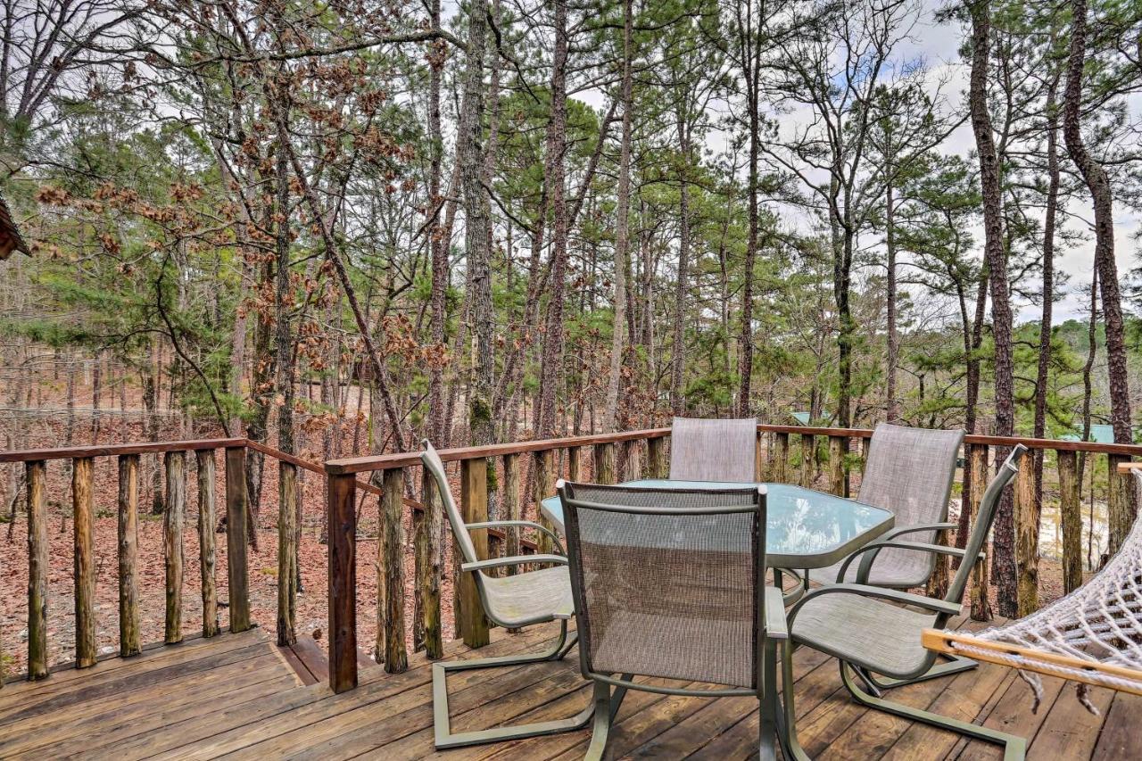Broken Bow Log Cabin With Fire Pit, Pond, And Deck! Ngoại thất bức ảnh