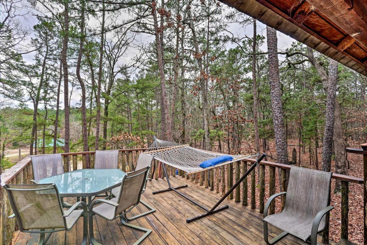 Broken Bow Log Cabin With Fire Pit, Pond, And Deck! Ngoại thất bức ảnh